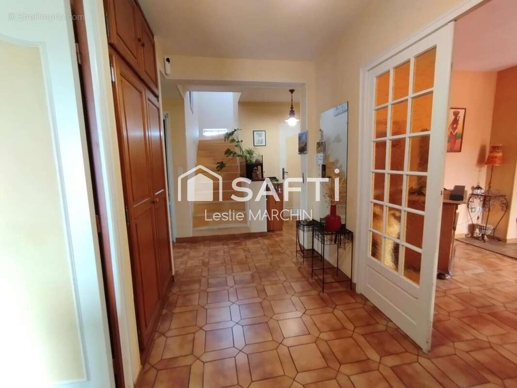 Photo 7 - Maison à VARENNES-SUR-SEINE