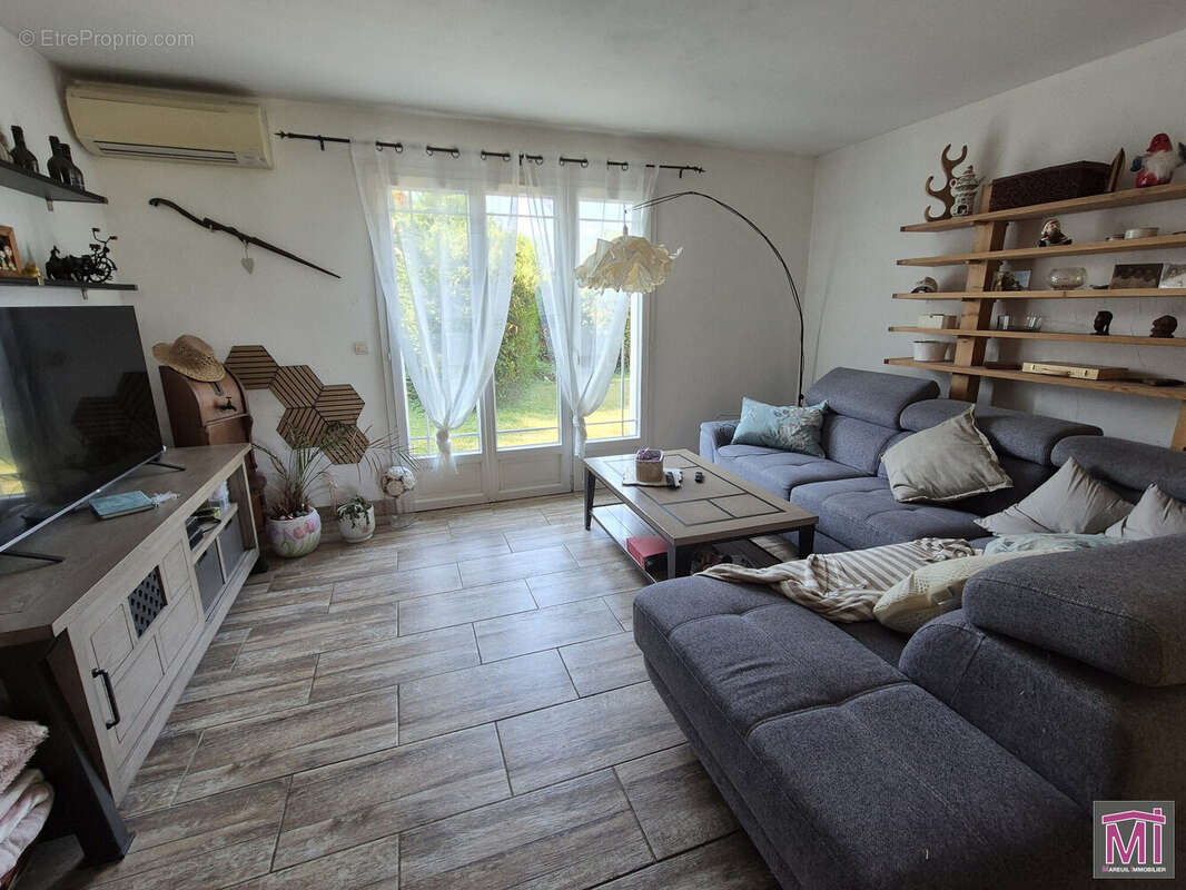 Maison 148 m² à Betz  - photo 6