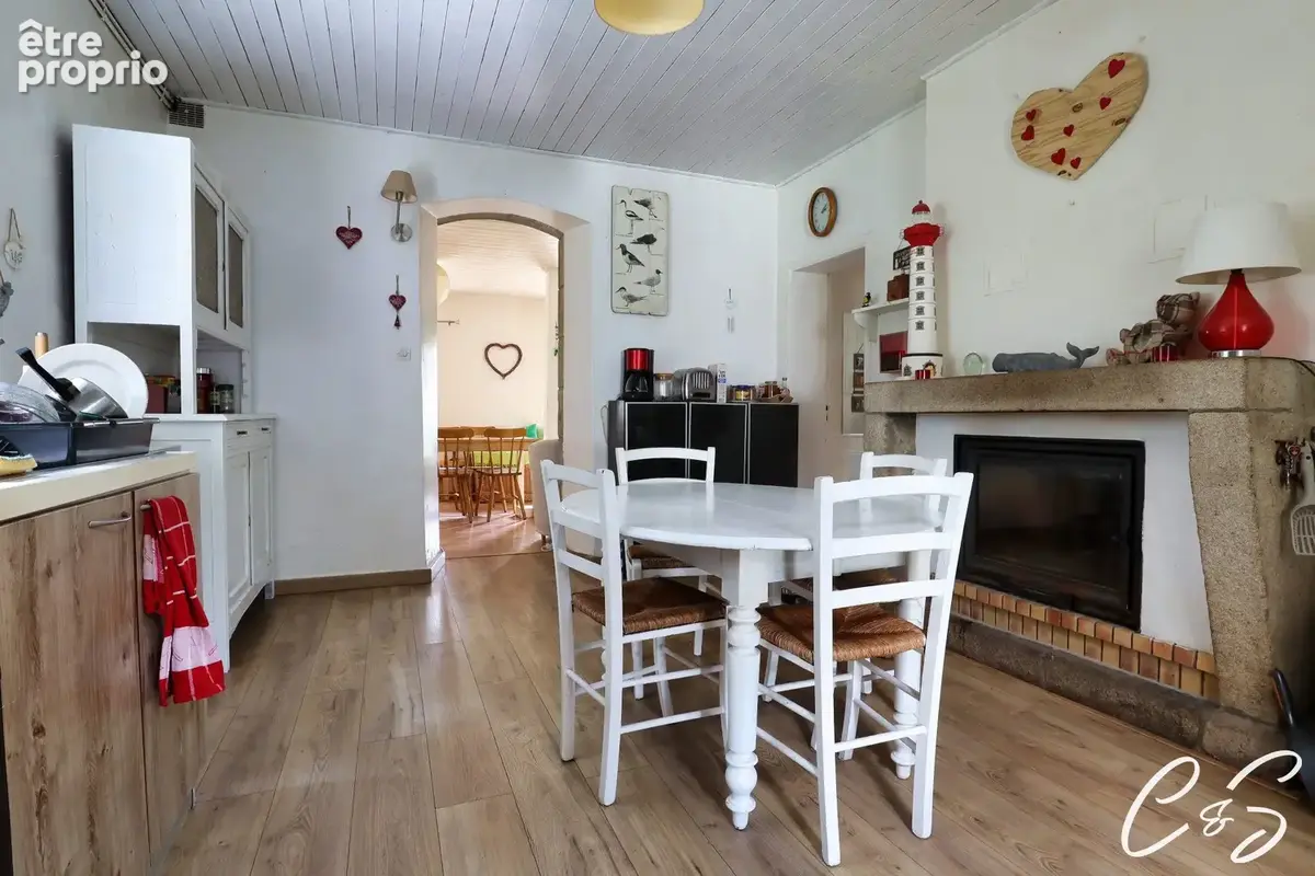 Maison 5 pièces 95 m² à vendre à Pont-L'abbe (29120) - photo 4