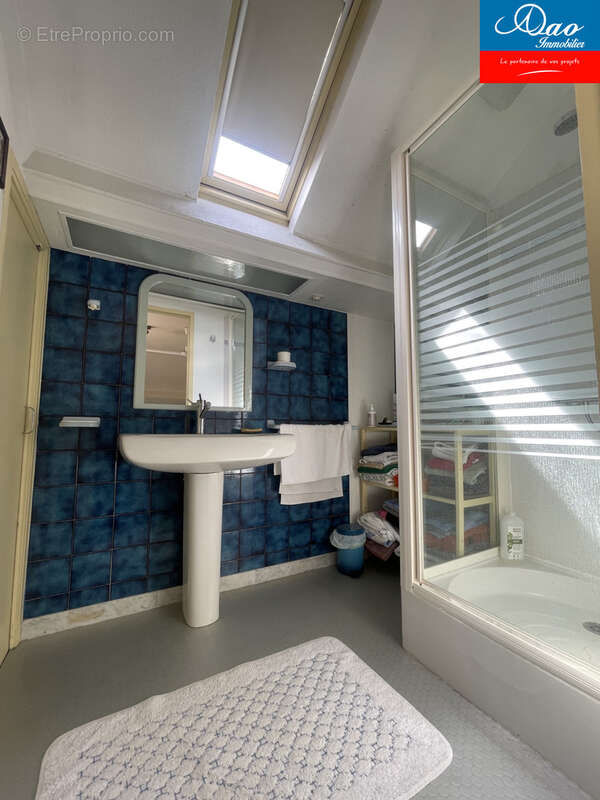 Rivière de Corps - Maison familiale 5 pièces avec garage et piscine chauffée - photo 12
