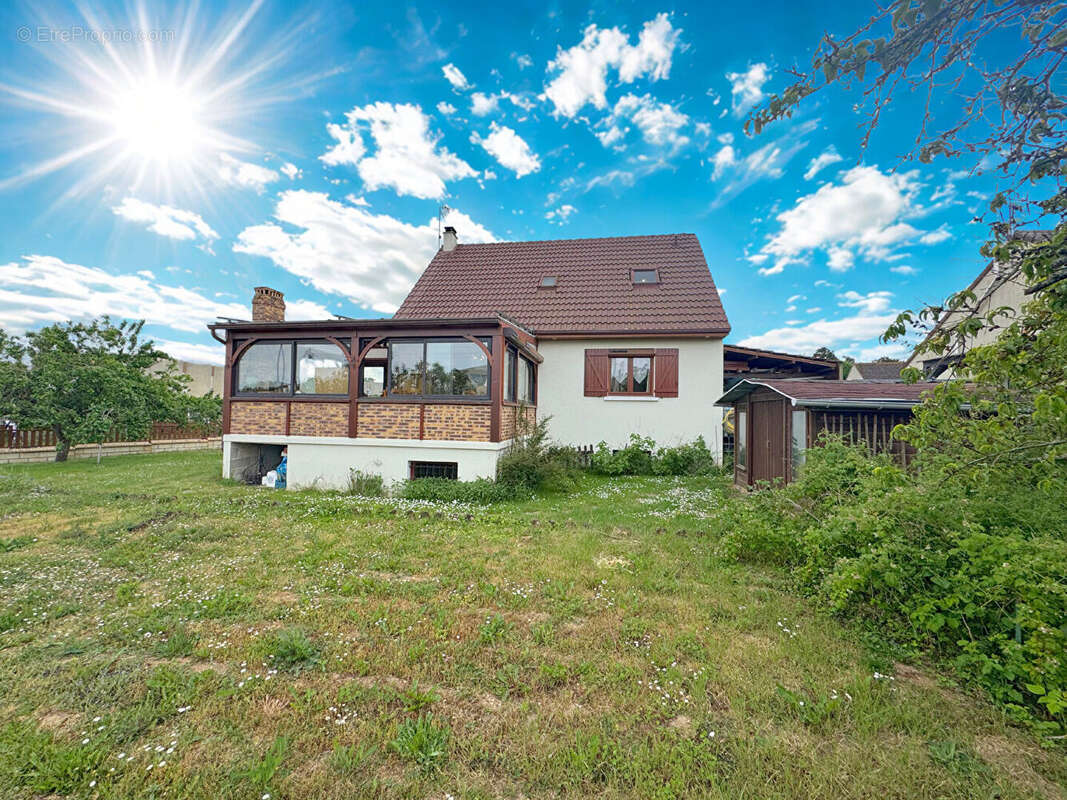 Maison à NOGENT-LE-ROI