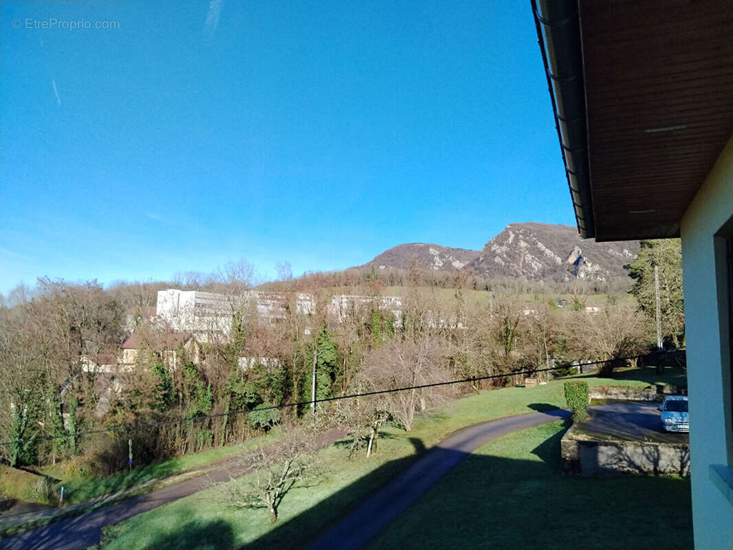 Appartement à SALINS-LES-BAINS