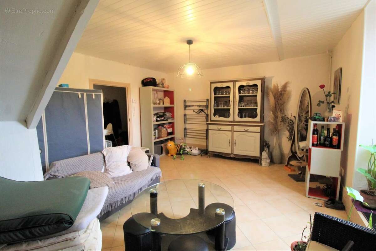 Maison à JAILLY-LES-MOULINS