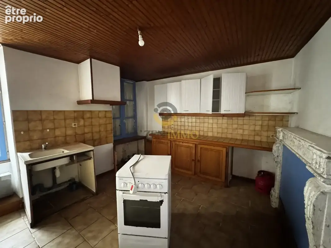 Maison 10 pièces 170 m² à vendre à Fontenay-Le-Comte (85200) - photo 7