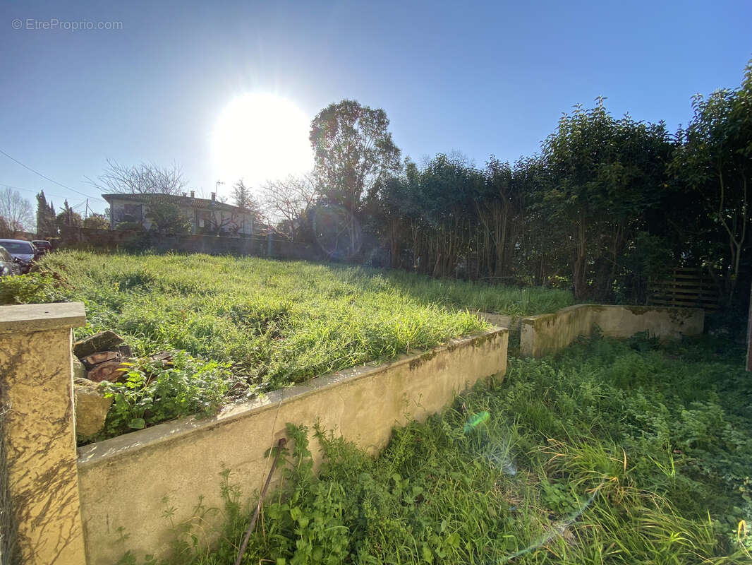 Maison à VIC-FEZENSAC