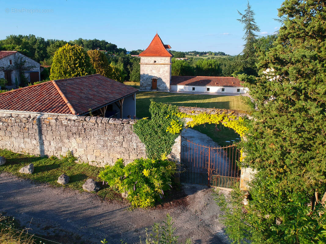 Maison à PRAYSSAS