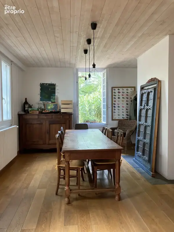 Maison 271 m² à Etauliers  - photo 9
