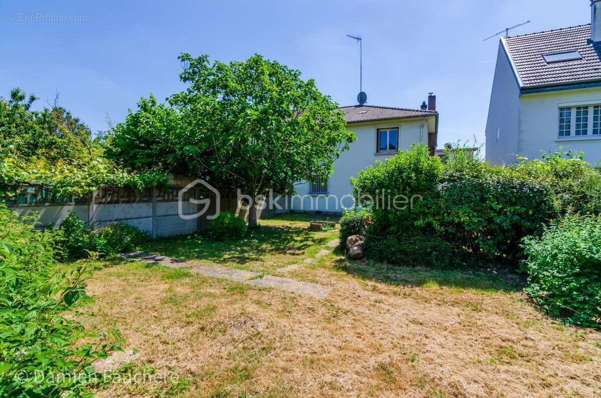 Maison à VILLEJUIF