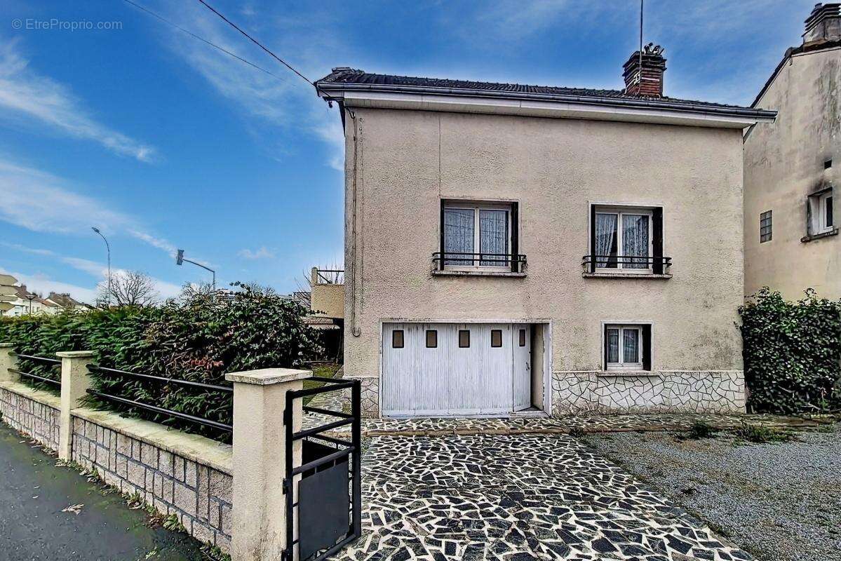 Maison à CHATEAUROUX