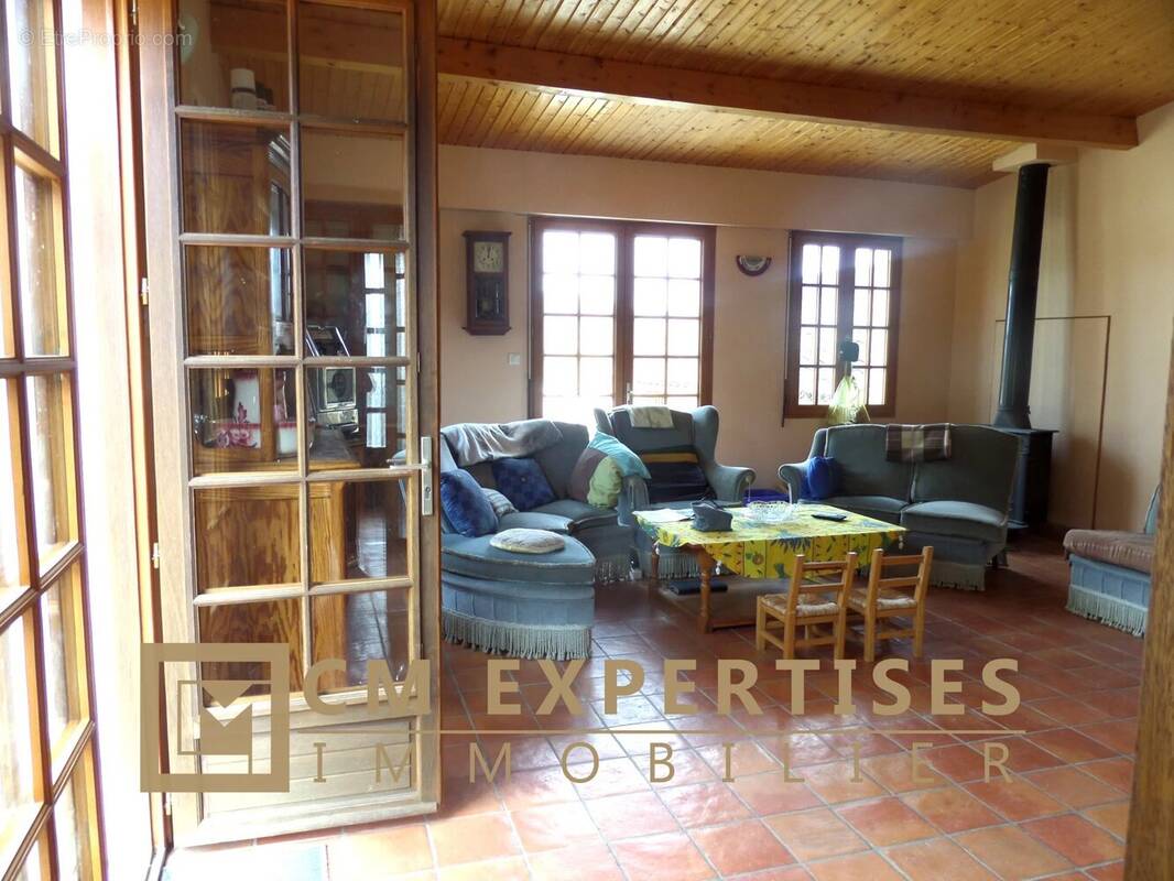 Maison à SAINT-ASTIER