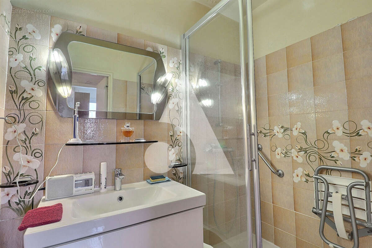 Appartement à SAINT-GRATIEN