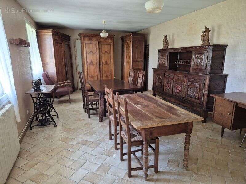 Maison à SOUDAN