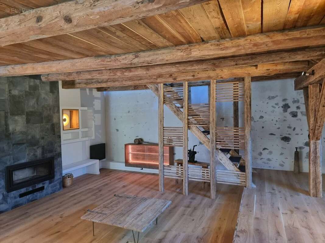 Appartement à LE MONETIER-LES-BAINS