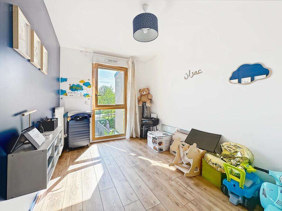 Maison à BUSSY-SAINT-GEORGES