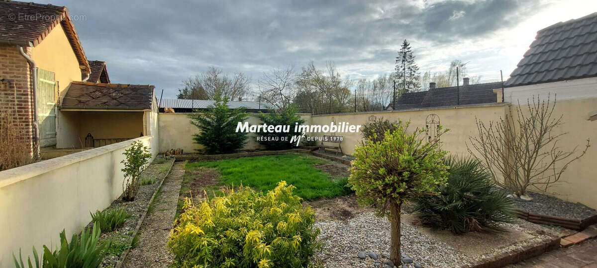 Maison à VIBRAYE