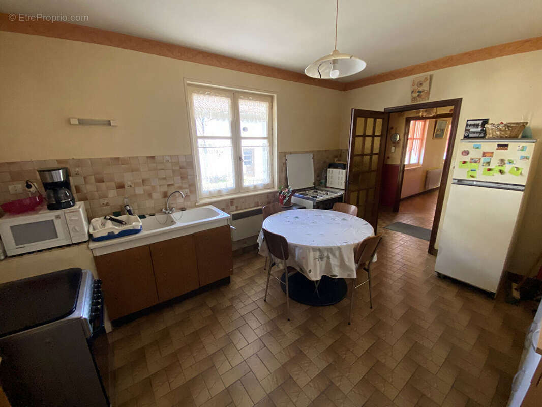 Maison à CUISERY