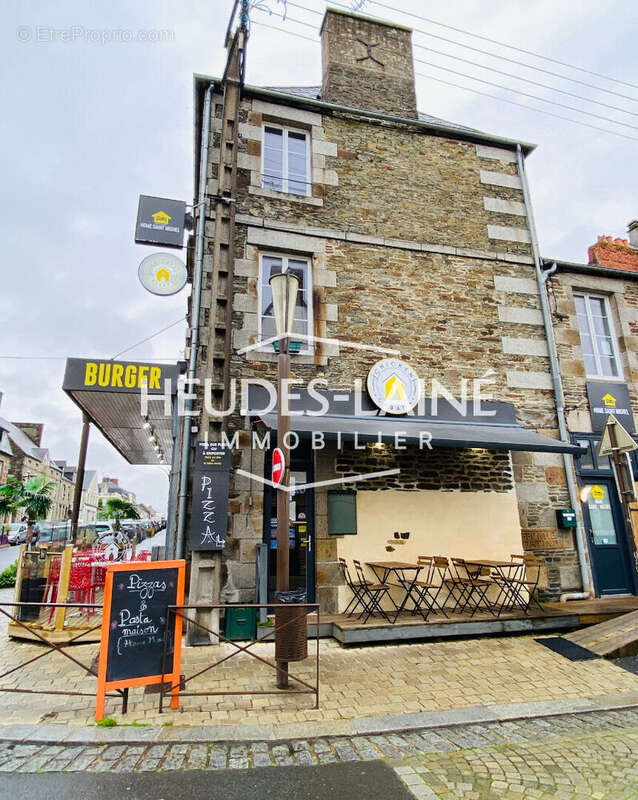 Commerce à PONTORSON