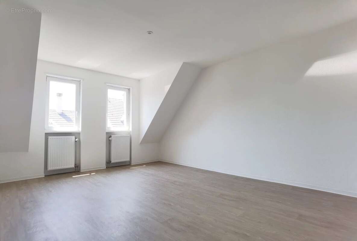 Appartement DUPLEX 82m² - Vue dégagée - photo 6