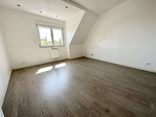 Appartement 3 chambres avec mezzanine option possible d'un garage - photo 7