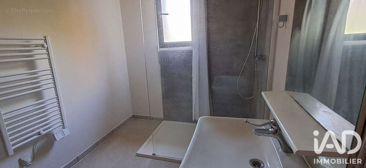 Maison 87 m² à Louvroil  - photo 7