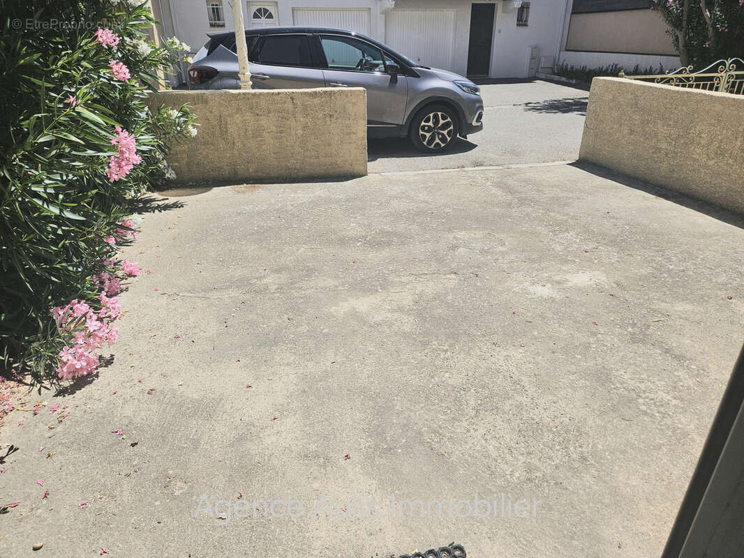 Maison à FLEURY