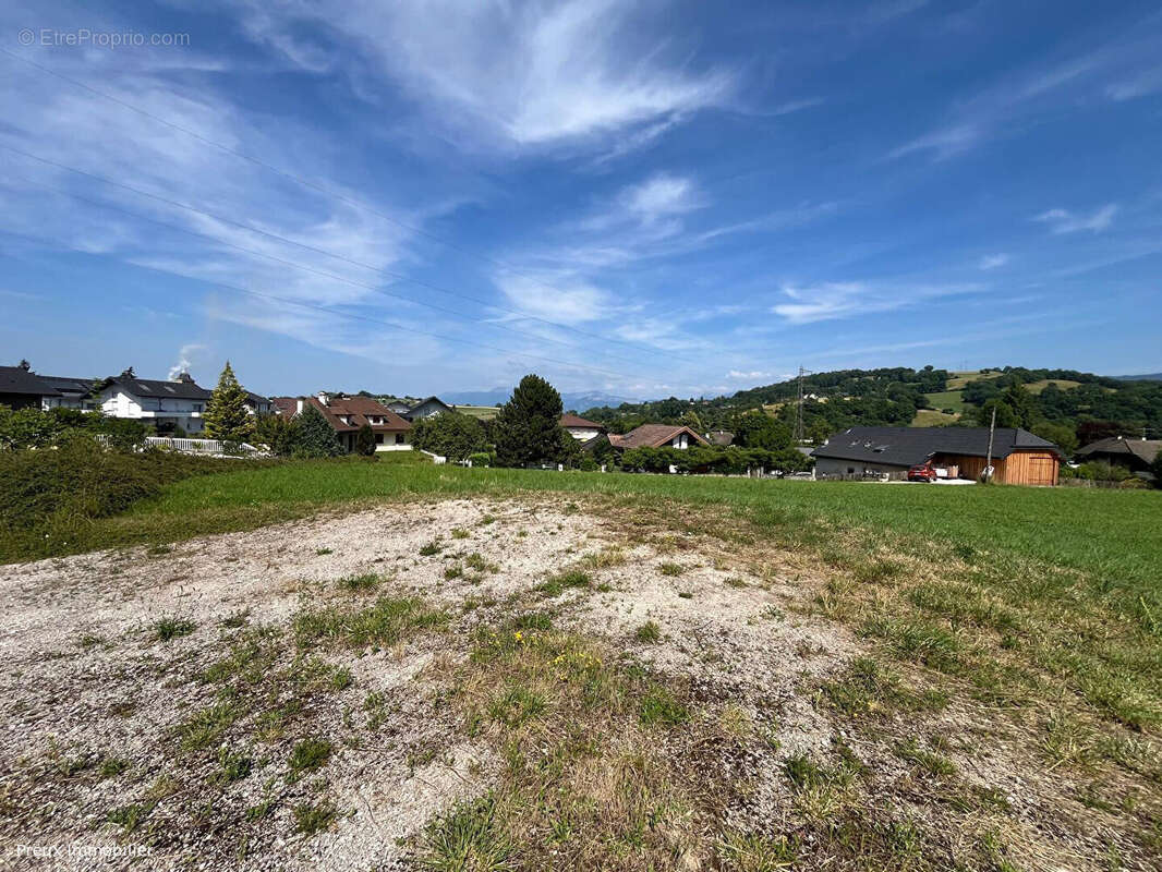 Terrain à MARCELLAZ-ALBANAIS