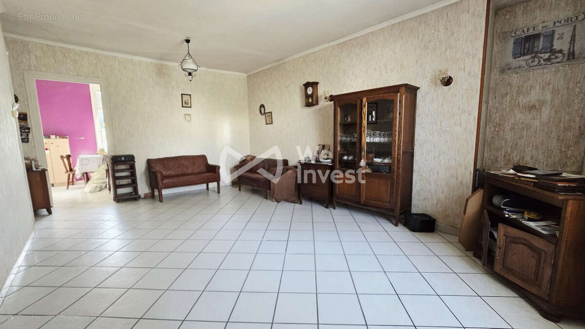 Maison 145 m² à Carignan  - photo 3