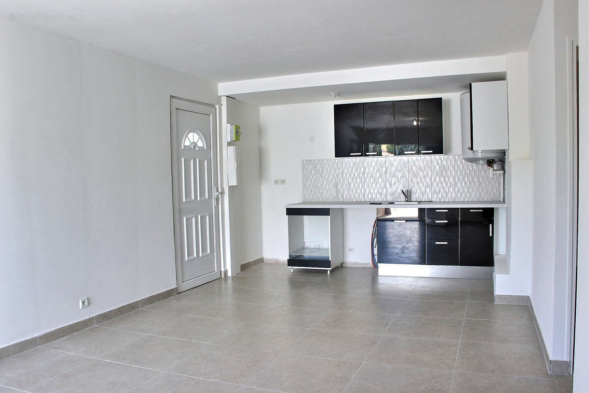 Appartement à MARSEILLE-13E