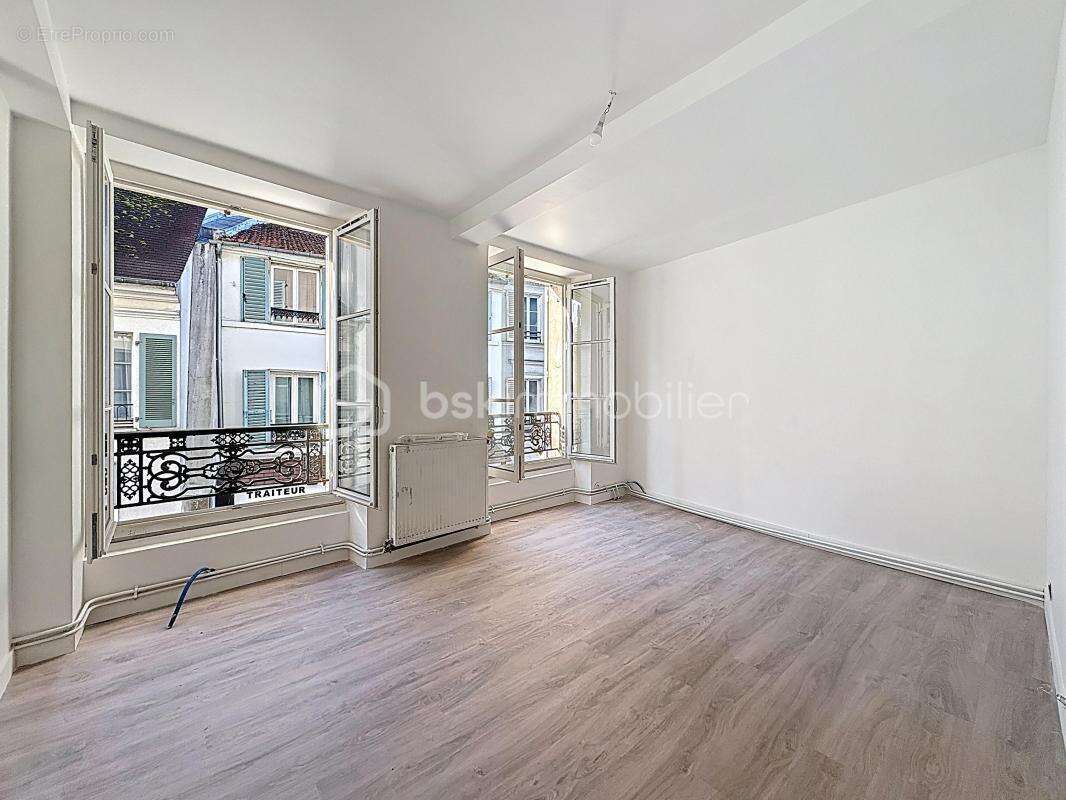 Appartement à RUEIL-MALMAISON