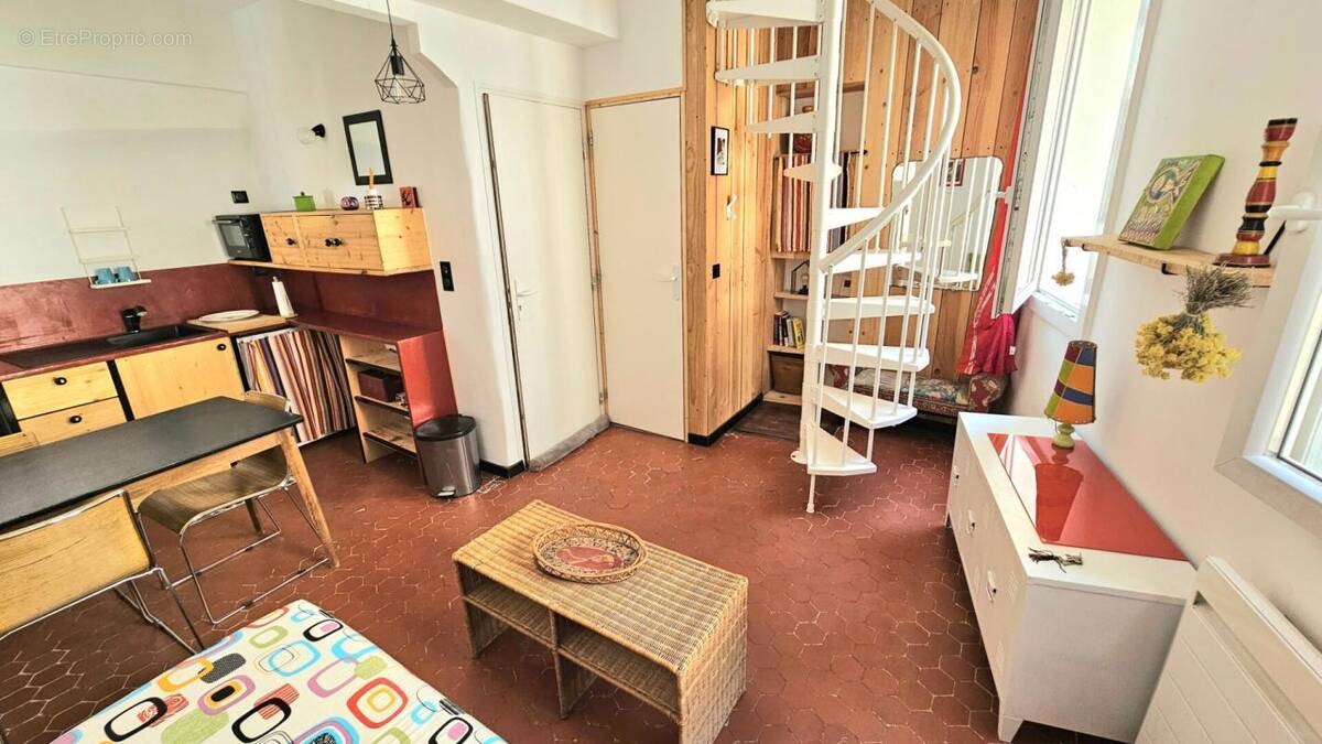 Appartement à CLAVIERS