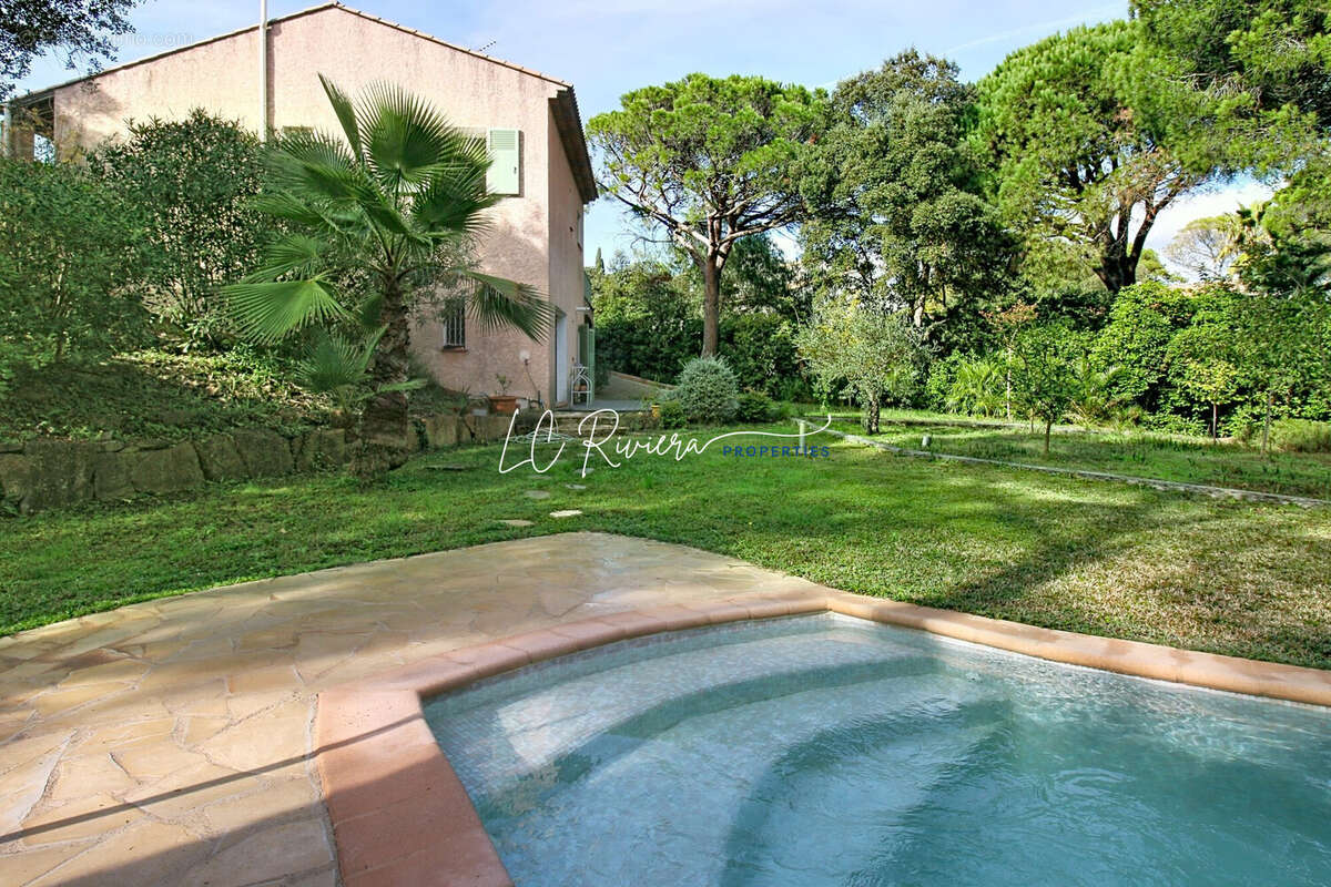 Maison à SAINT-RAPHAEL