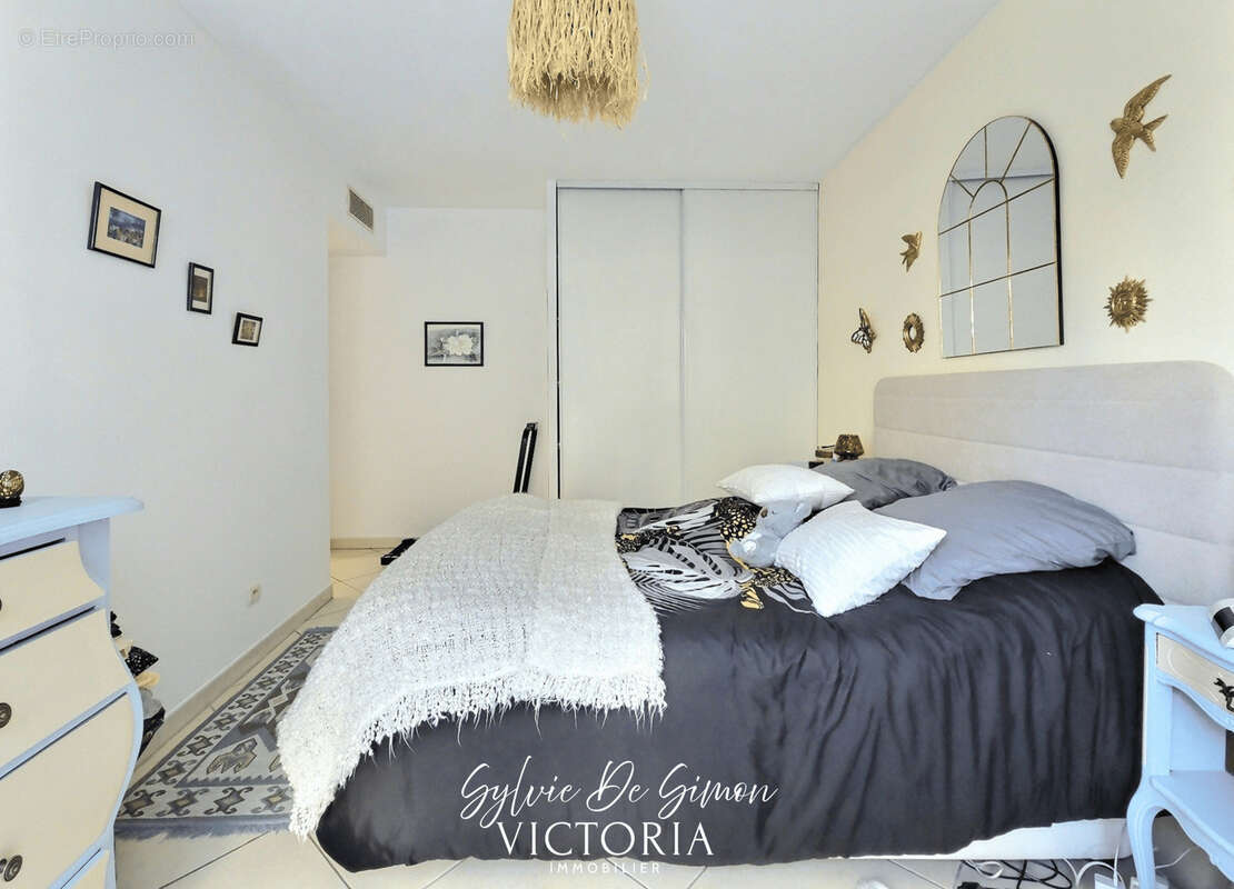 Appartement à HYERES