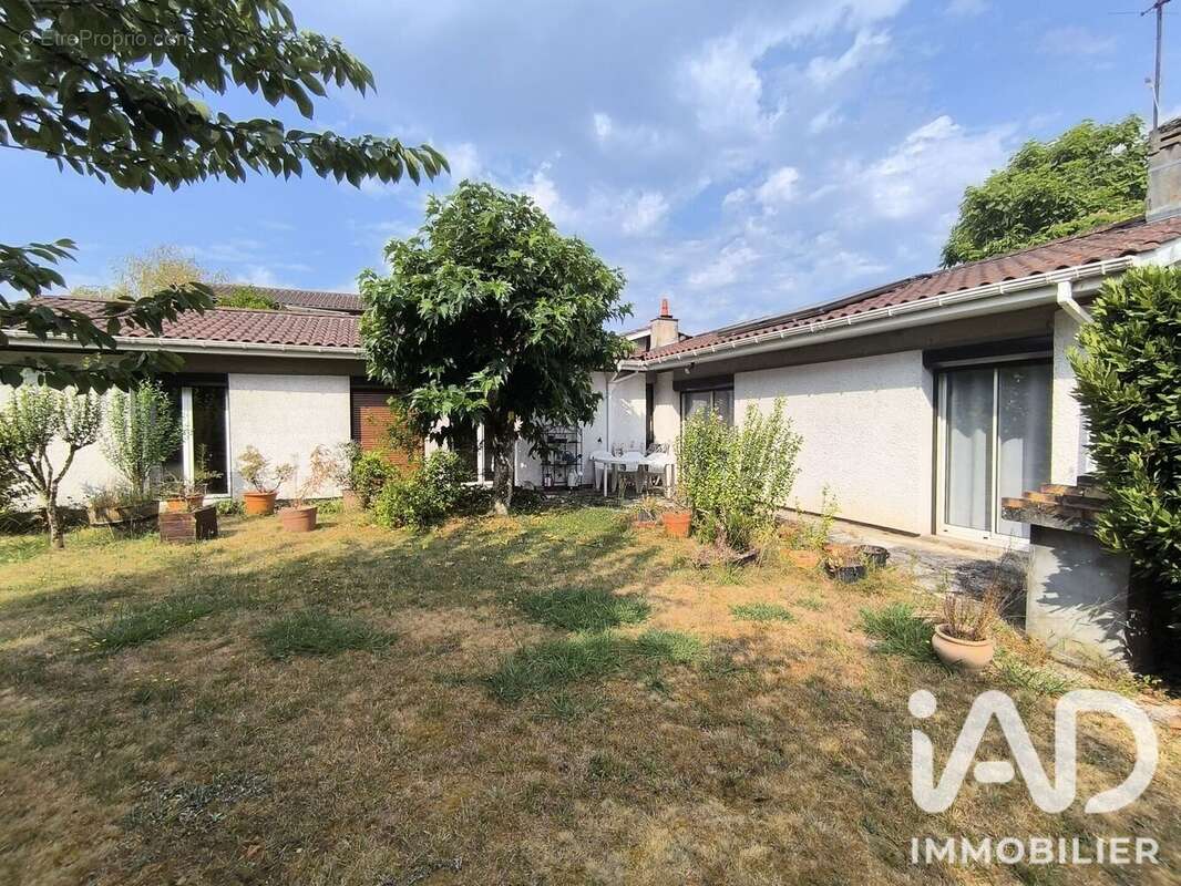 Photo 2 - Maison à PESSAC