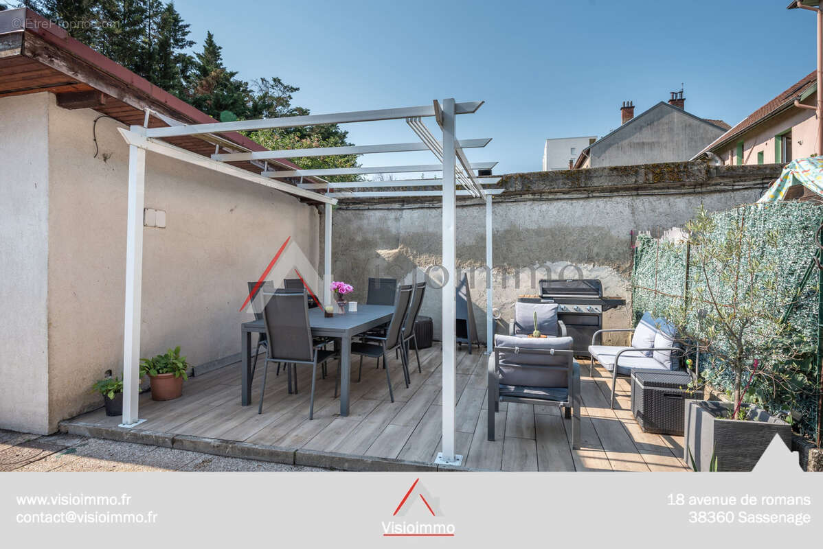 Appartement-Maison T3 de 66 m2 avec terrasse de 57 m2 - photo 10
