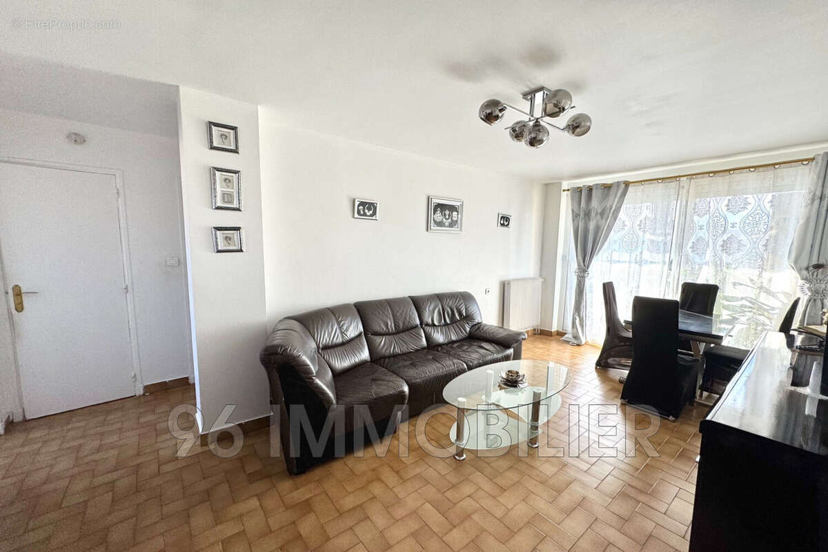 Appartement à MARSEILLE-10E