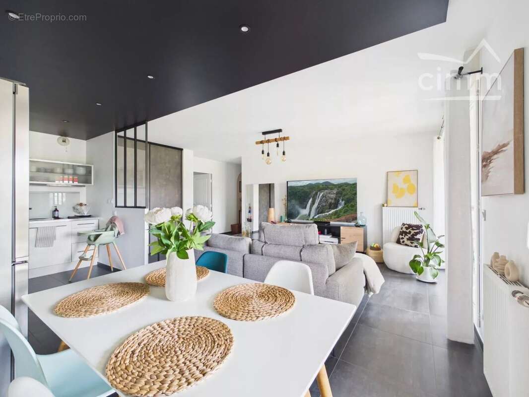 Appartement à ECHIROLLES