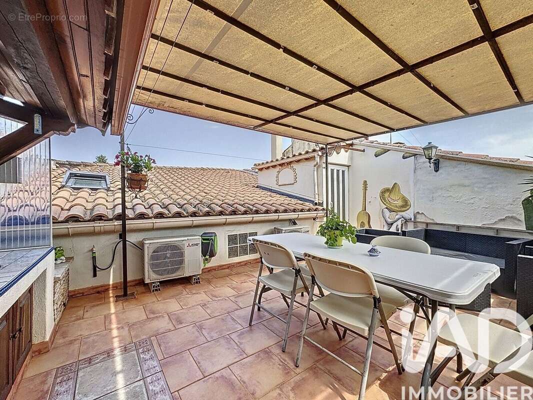 Photo 2 - Maison à CORNEILHAN