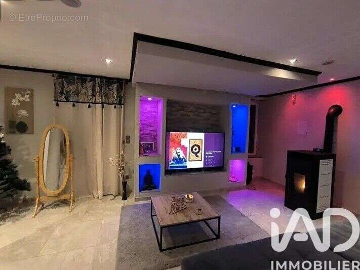 Photo 4 - Maison à VILLACERF