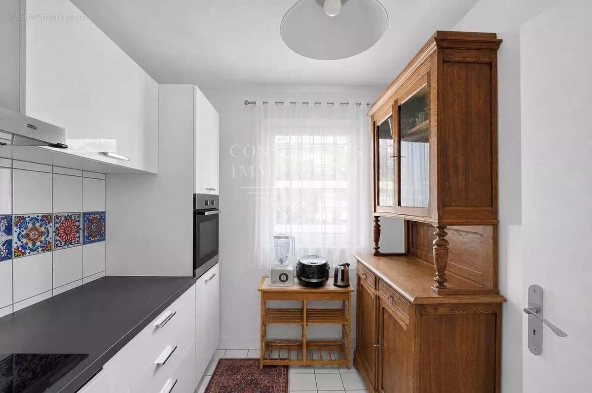 Appartement à LEVALLOIS-PERRET