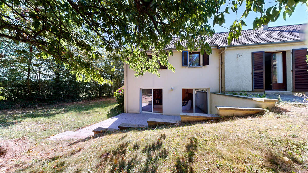 Maison familiale avec vie de plain-pied   192 m2   4 chambres   Terrain de 2 852 m2 - photo 24