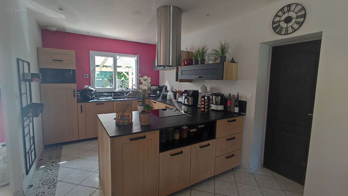 Maison à LE POIRE-SUR-VIE