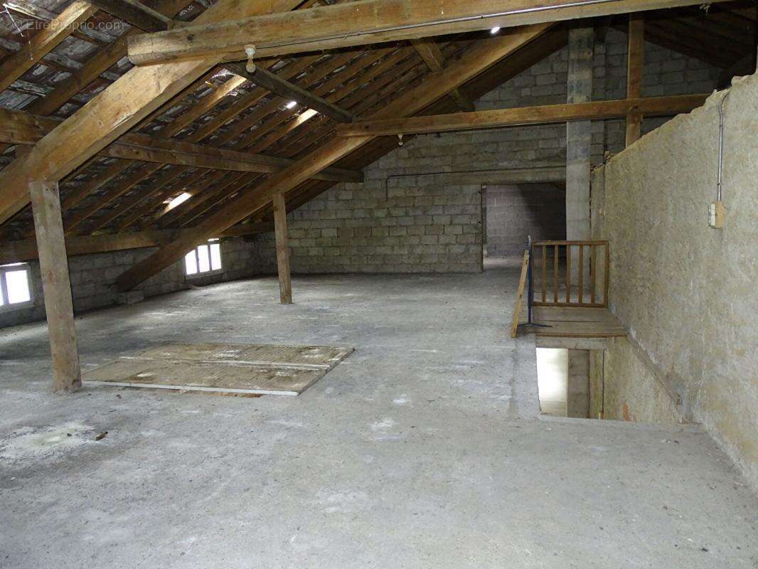 Appartement à MOIRANS-EN-MONTAGNE