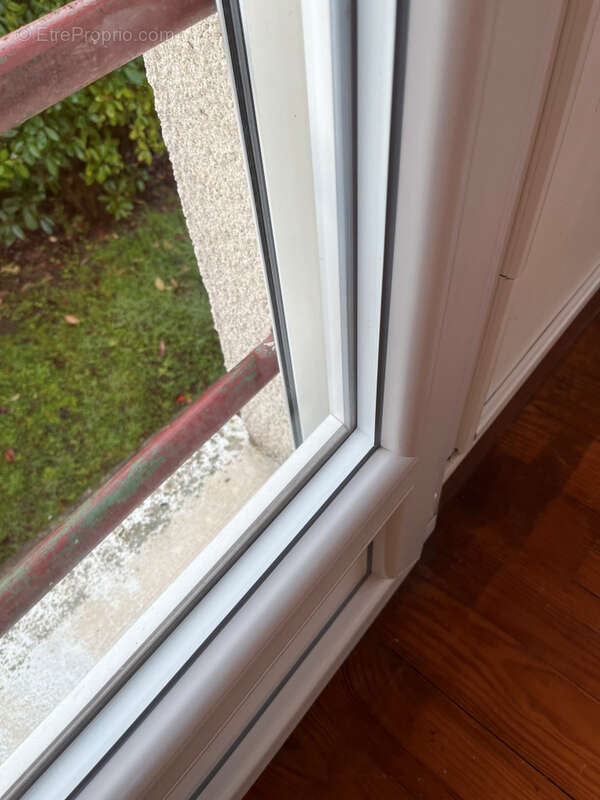 Pavillon de 65 2  au centre de son jardin de 520 m2 dans un quartier calme de SENS - photo 12