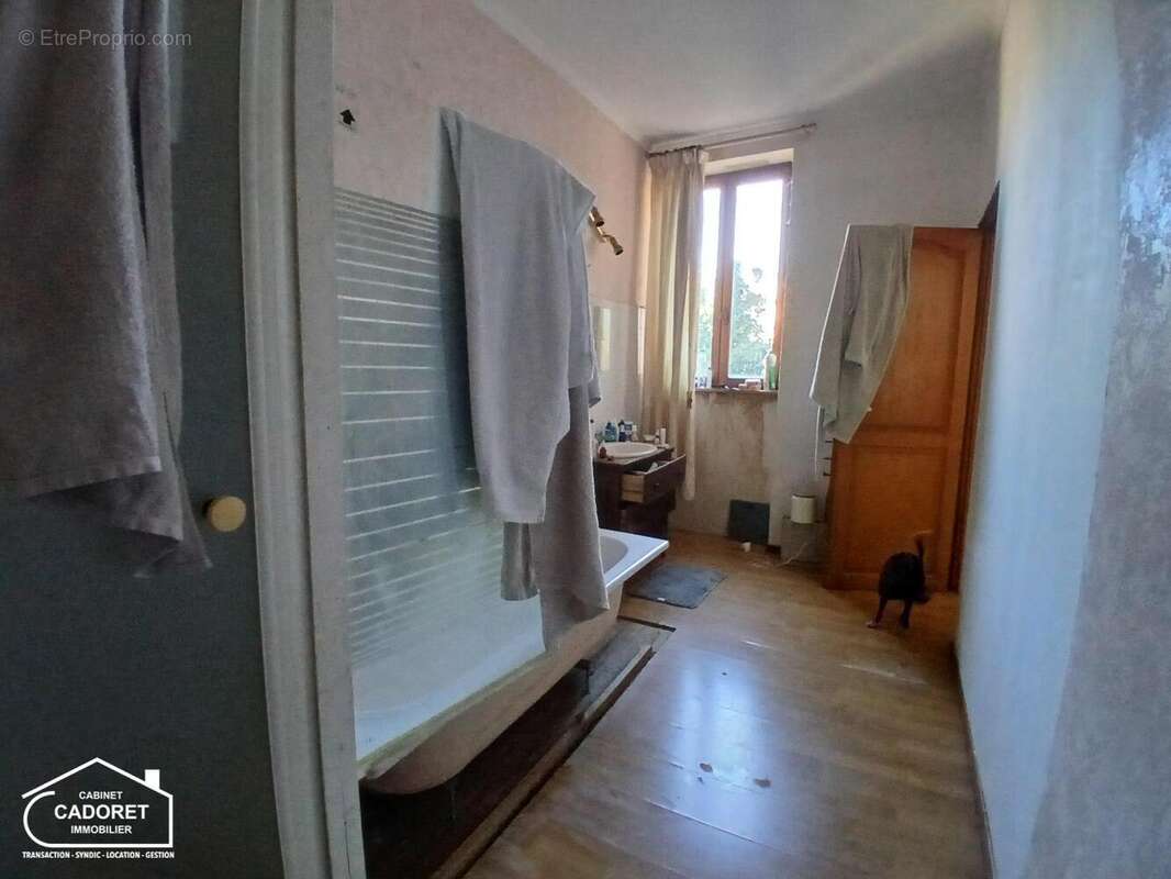   - Maison à PAIMBOEUF