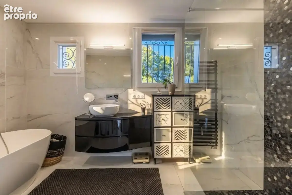 Villa - Gattières - 247m² - photo 5
