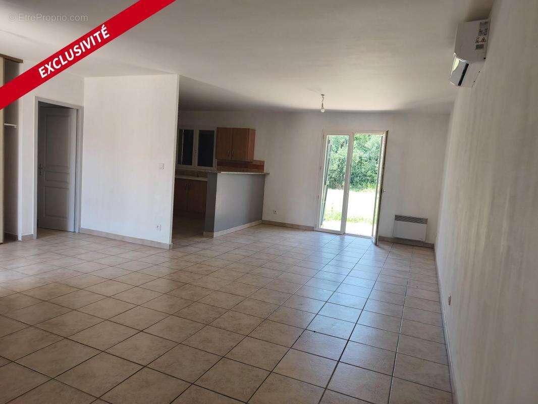 Pompignan , sur les coteaux , villa T4 de 91 m² avec garage sur une parcelle de 2300m² - photo 3