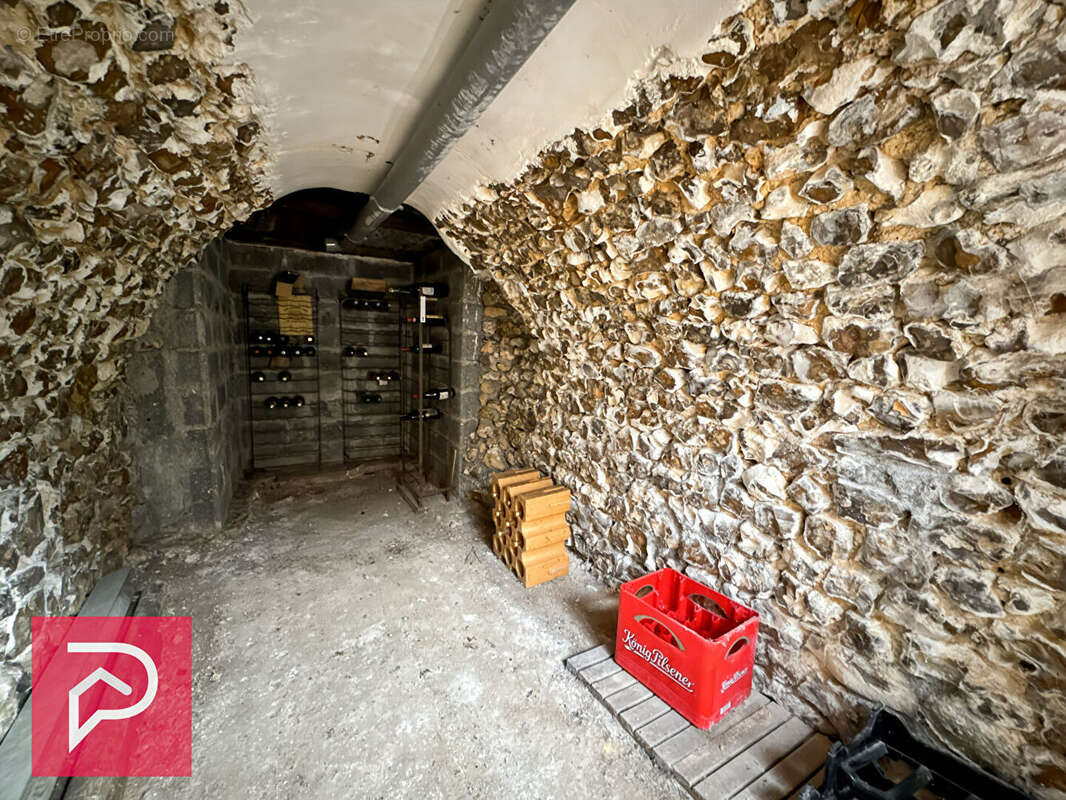 Maison à LA FERRIERE-SUR-RISLE