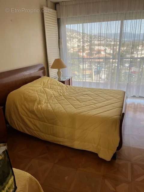 Appartement à MANDELIEU-LA-NAPOULE