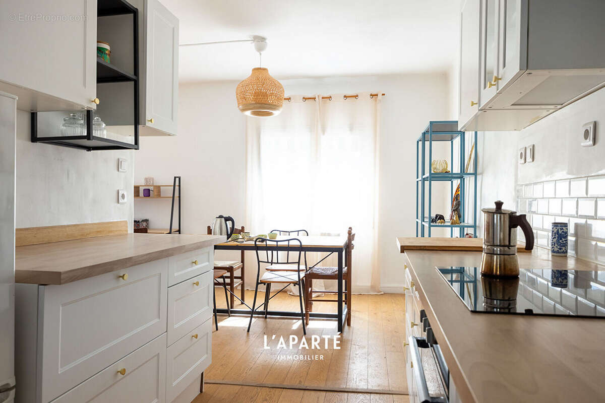 Appartement à MARSEILLE-16E