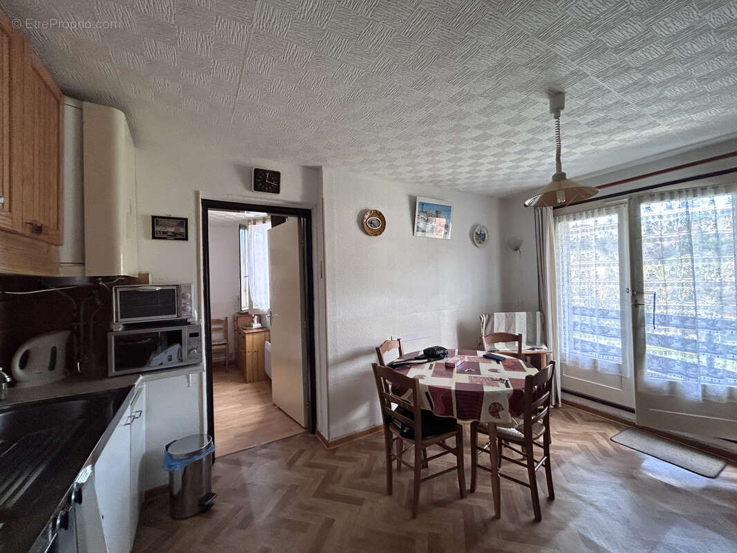 Appartement à VALLERAUGUE